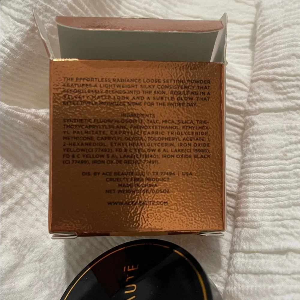 NIB- Ace Beaute - Loose Setting Powder - Medium